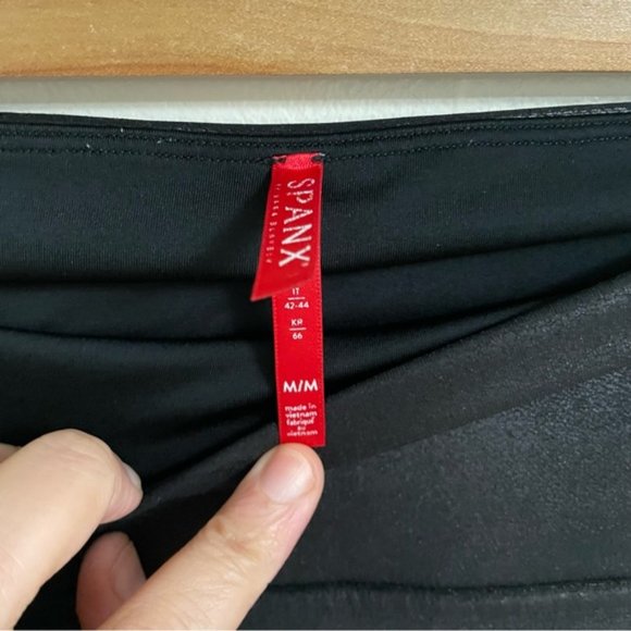 Spanx women’s faux leather leggings black pants size medium - Picture 5 of 11